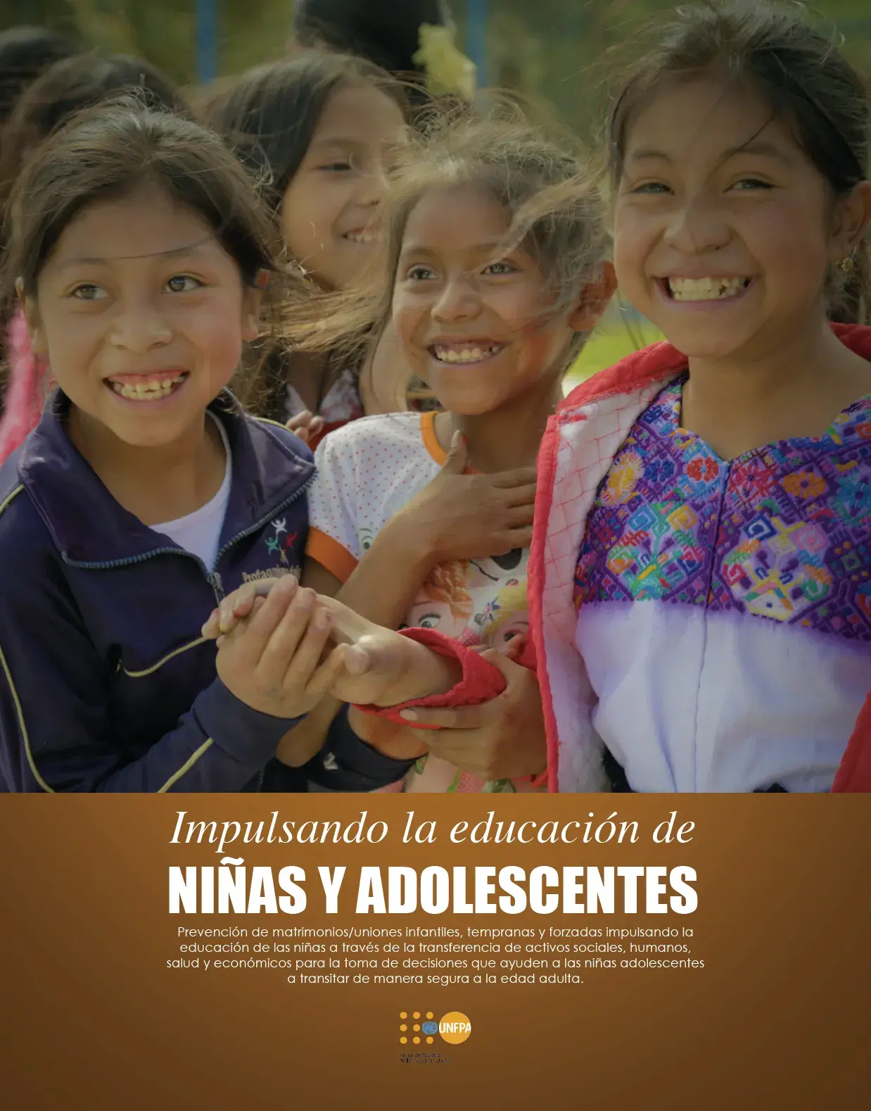 Impulsando la educación de niñas y adolescentes